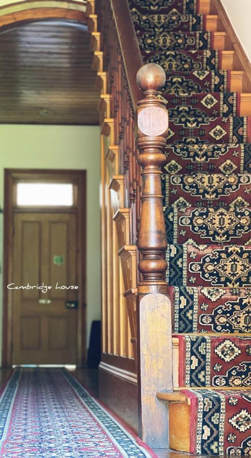 Cambridge House Breakfast & Bed Bed & Breakfast Geeveston Bagian luar foto